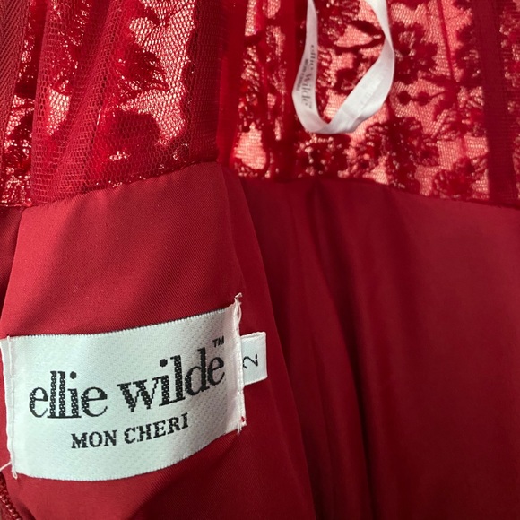 Red 2020 grad dress perfect condition!!! - Picture 13 of 14